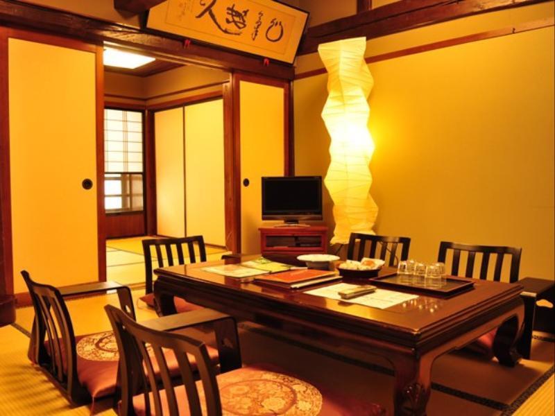 Kaikake Onsen Ryokan Yuzawa  Buitenkant foto